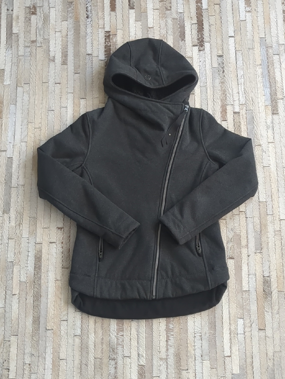 Lululemon Women's Size 4 Cozy Up Buttercup Dark Charcoal Jacket